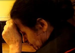 Sędzia zasłoniła oczy mediom. Policjanci rzekomo pokrzywdzeni ani prokurator nie przyszli do sądu. Ciąg dalszy sądowej tragifarsy w sprawie Bożeny Zalewskiej