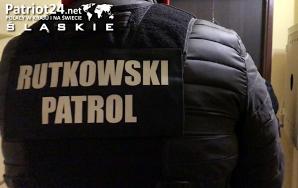 [VIDEO] Matka wraz z ekipą Krzysztofa Rutkowskiego szuka dzieci, bo ich ojciec, homoseksualista-porywacz okłamał Sąd Okręgowy w Rybniku!