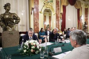 Wicepremier prof. Piotr Gliński wziął udział w spotkaniu ministrów kultury we Lwowie. W wydarzeniu wzięli udział ministrowie kultury: Polski, Czech, Estonii, Litwy, Łotwy, Mołdawii, Rumunii, Słowacji, Ukrainy i Węgier