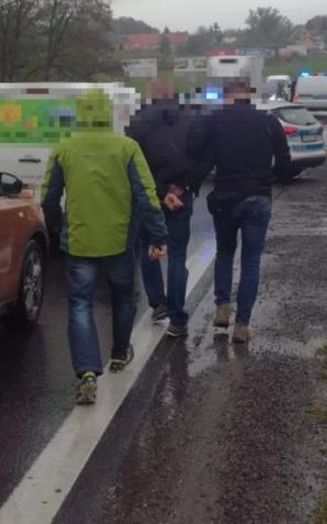 [VIDEO] Policyjni „łowcy głów” zatrzymali poszukiwanego listem gończym – ukrywał się od blisko 2 lat