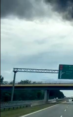 [VIDEO] Wybuch w Zakładzie Utylizacji Odpadów w Woli Łaskiej: trwa akcja ratunkowa, są poszkodowani